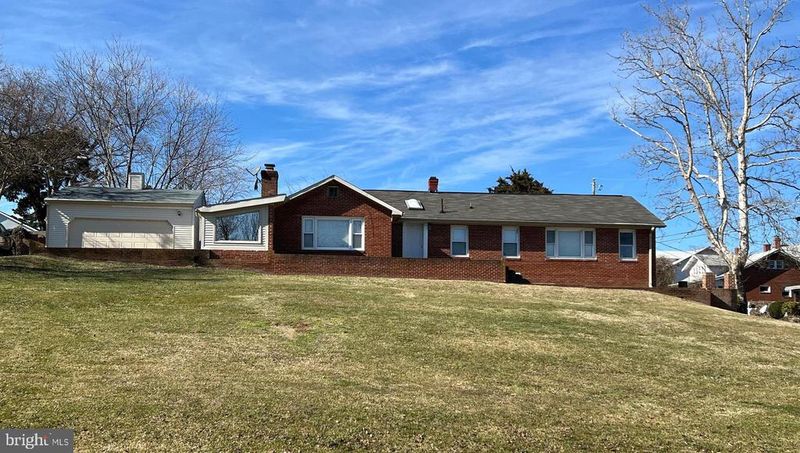 204 3rd Ave, Quantico, VA 22134