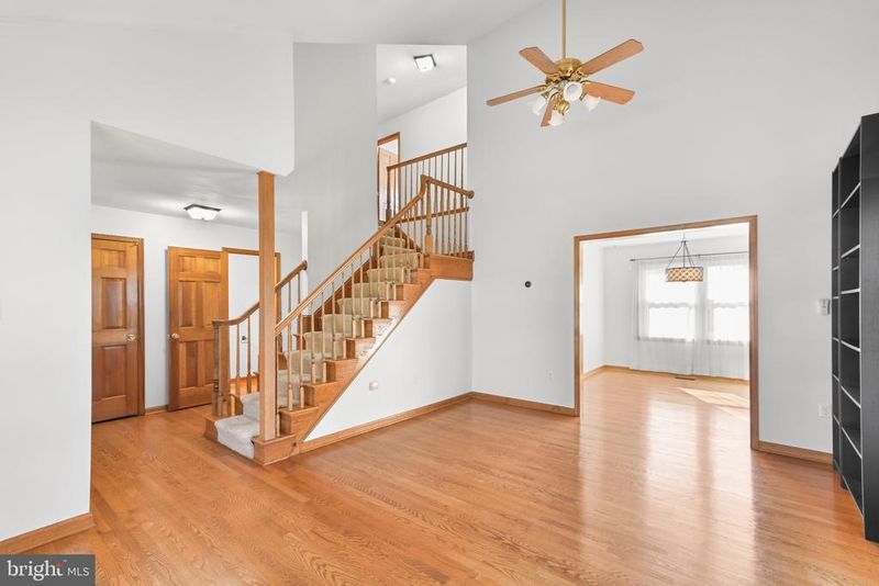 4101 Springview Dr, Jefferson, MD 21755