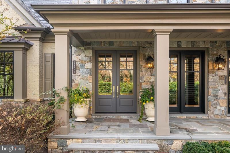 8301 Woodlea Mill Rd, Mclean, VA 22102