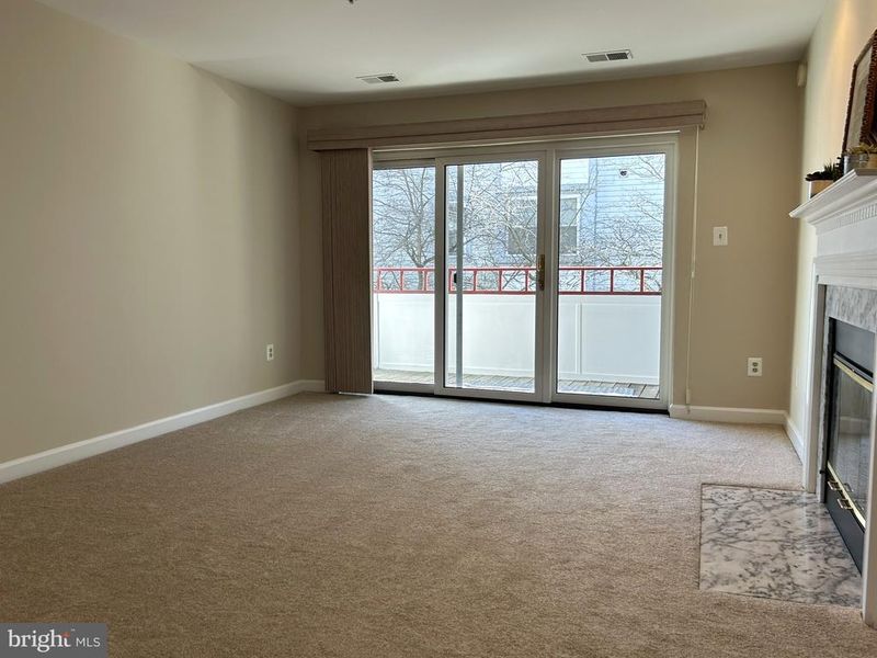 3307 Sir Thomas Dr #5-B-23, Silver Spring, MD 20904
