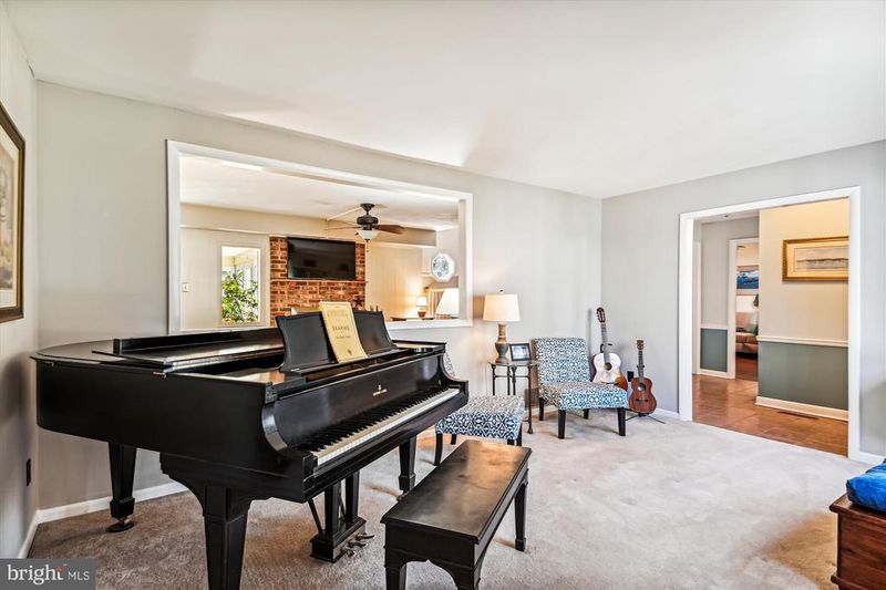 3127 Anchorage Dr, Annapolis, MD 21403