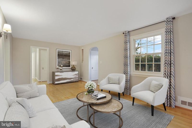 507 Forest Glen Rd, Silver Spring, MD 20901