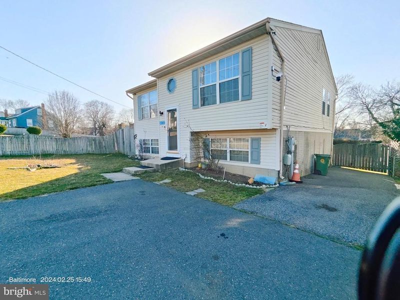 5506 Magie St, Brooklyn, MD 21225