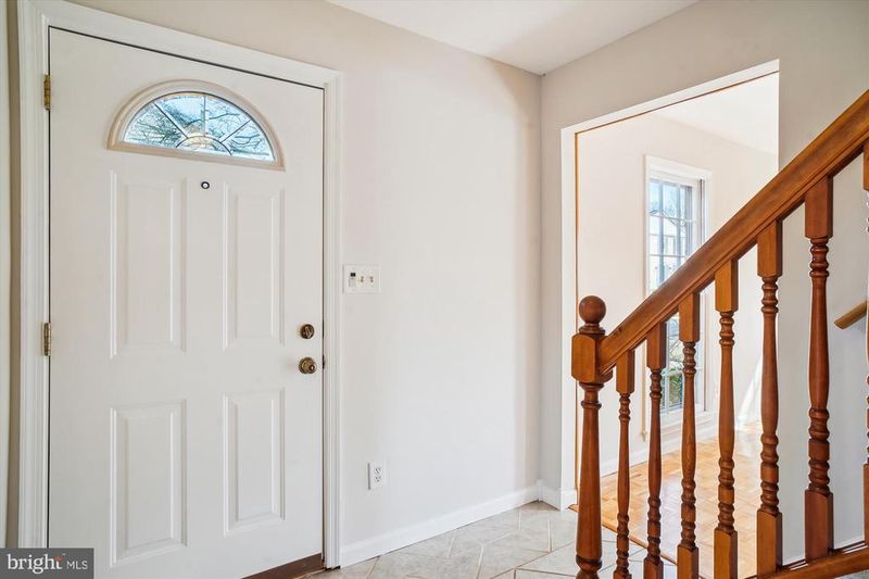 9363 Bremerton Way, Montgomery Village, MD 20886