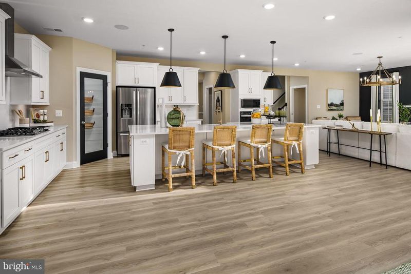 810 Enfield Farm Ln, Brunswick, MD 21716