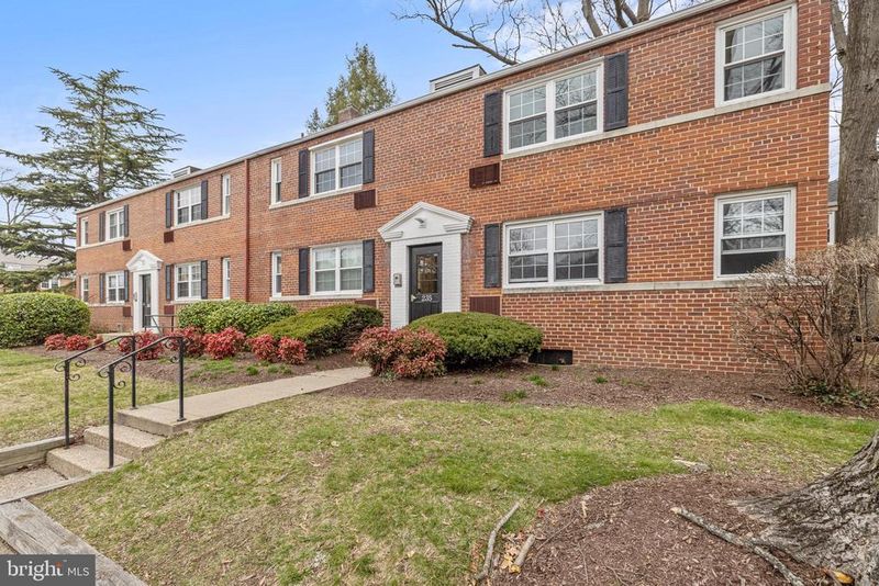 235 N George Mason Dr #235-4, Arlington, VA 22203