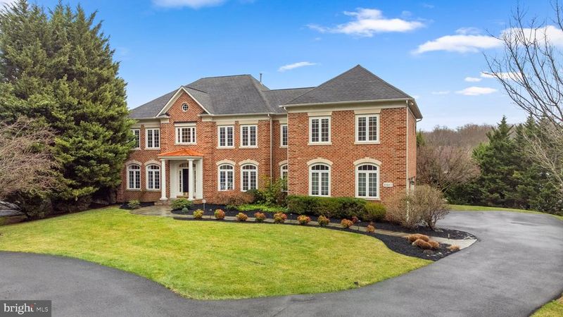 10417 Grey Fox Rd, Potomac, MD 20854