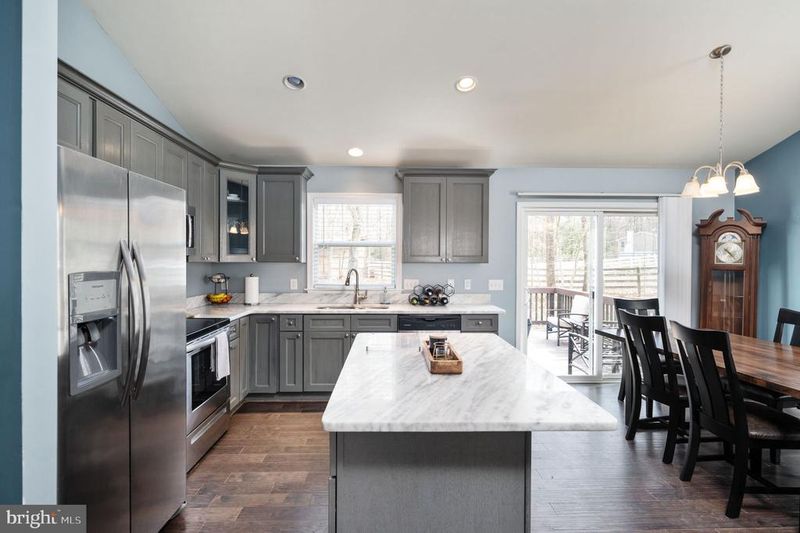 15 Tara Ln, Stafford, VA 22554