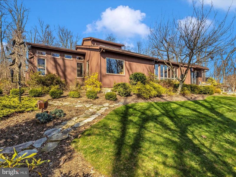 3948 Mar Lu Ridge Rd, Jefferson, MD 21755