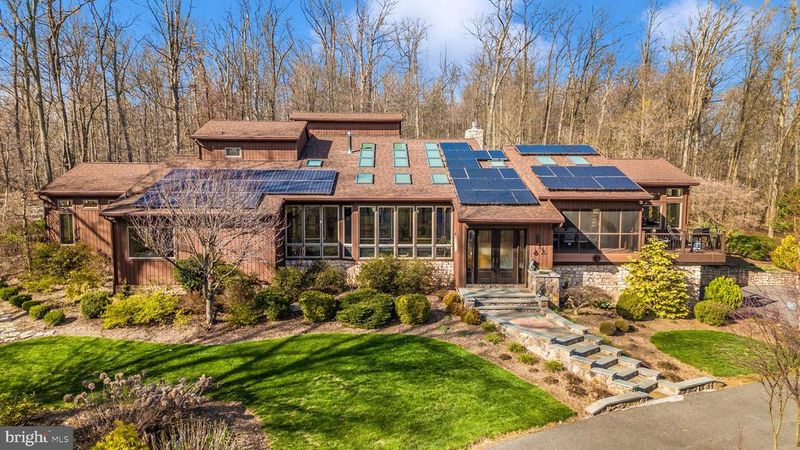 3948 Mar Lu Ridge Rd, Jefferson, MD 21755