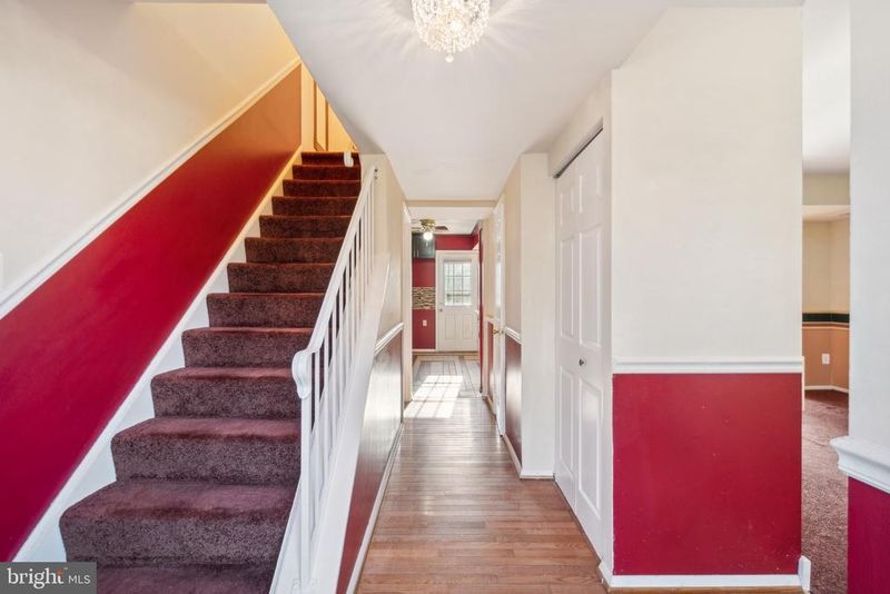 7761 Euclid Way, Springfield, VA 22153