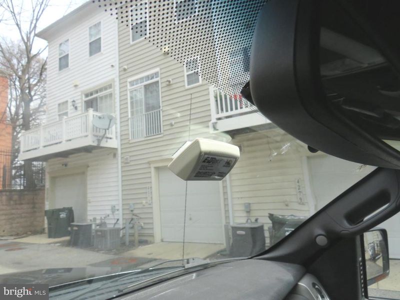 4275 Capitol St SW, Washington, DC 20032