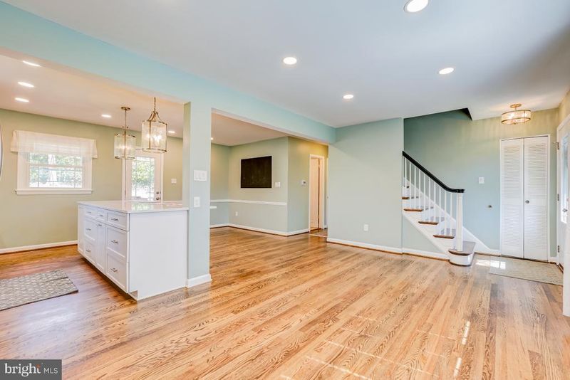 3303 Moline Rd, Silver Spring, MD 20902