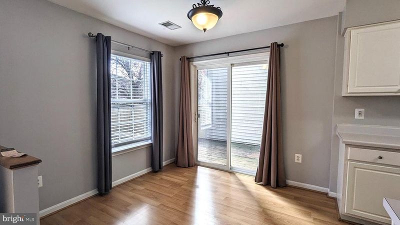 1009 Robin Hill Ter, Frederick, MD 21702