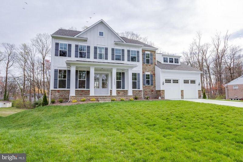 10809 Orchard St, Fairfax, VA 22030