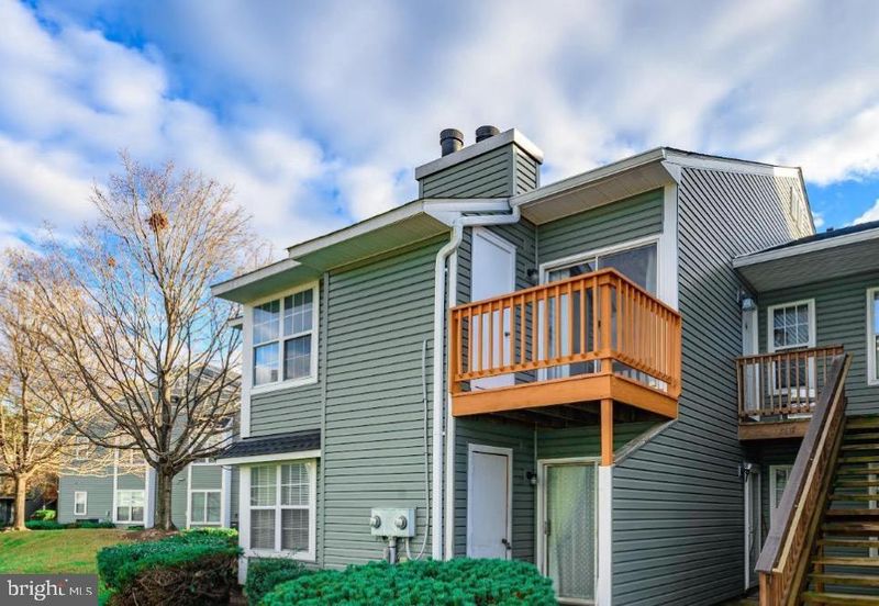 8617 Beekman Pl, Alexandria, VA 22309
