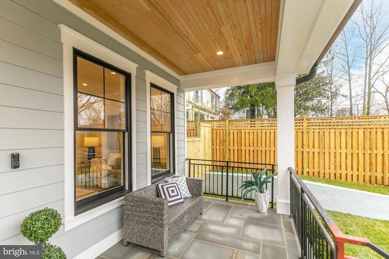 5614 Northfield Rd, Bethesda, MD 20817