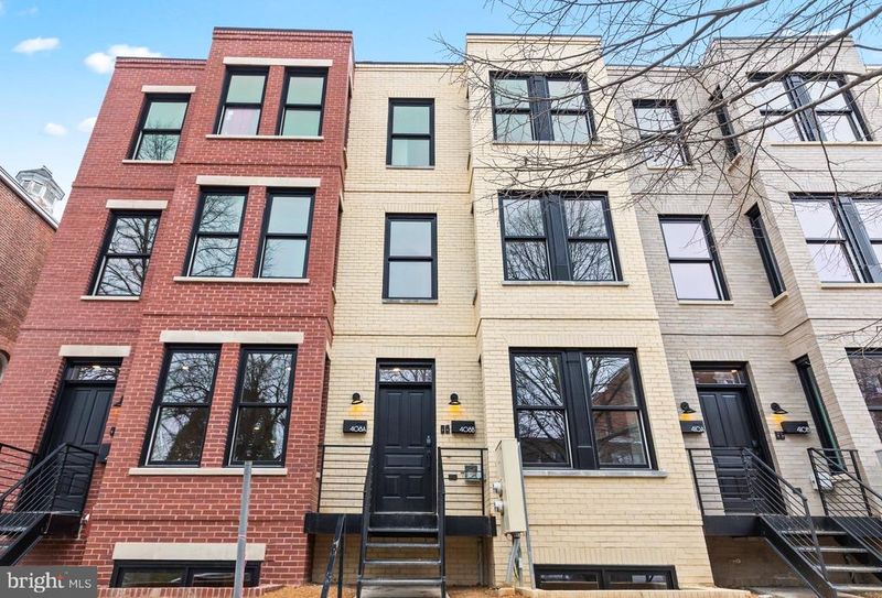 412 D St SE #B, Washington, DC 20003
