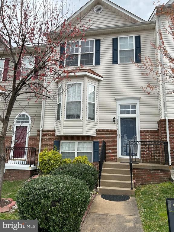 15313 Barnabas Trl, Woodbridge, VA 22193