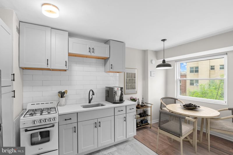 1801 Clydesdale Pl NW #505, Washington, DC 20009