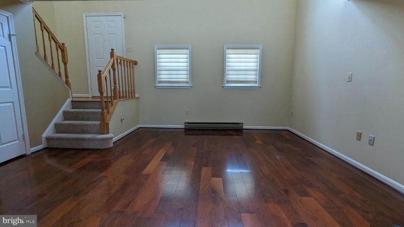 13872 Coleman Ct, Centreville, VA 20120