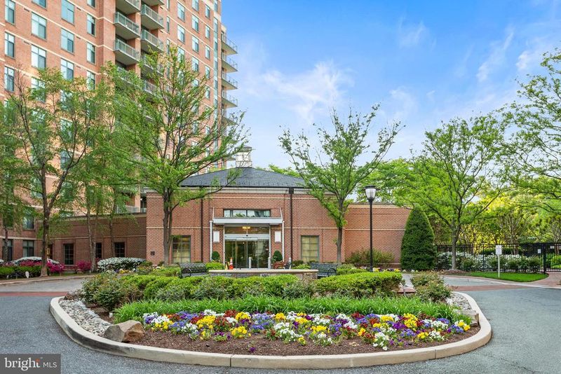 11700 Old Georgetown #1012, Rockville, MD 20852
