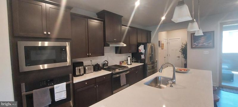 3611 Flatwoods Dr, Frederick, MD 21704