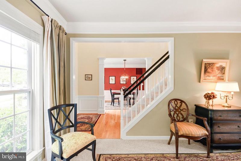 6 Jeffrey Ln, Knoxville, MD 21758