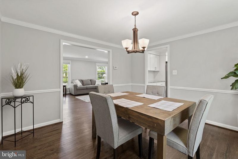 1413 Fallsmead Way, Potomac, MD 20854