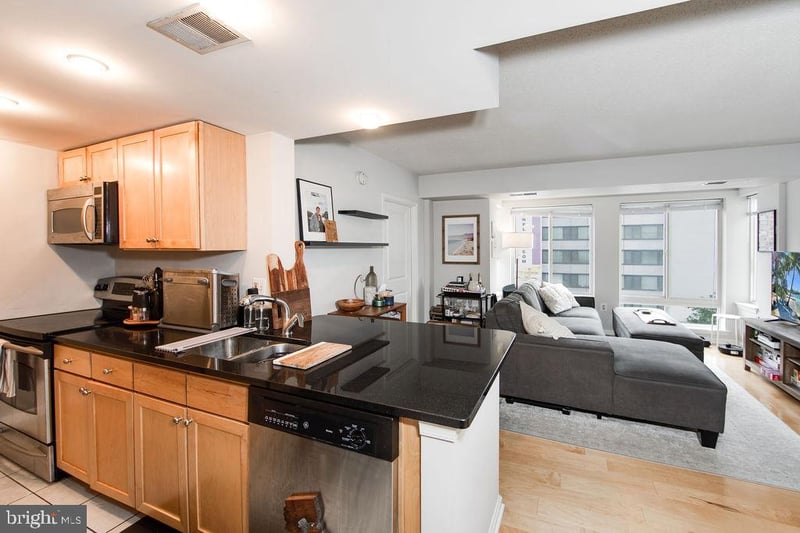 1225 13th St NW #513, Washington, DC 20005