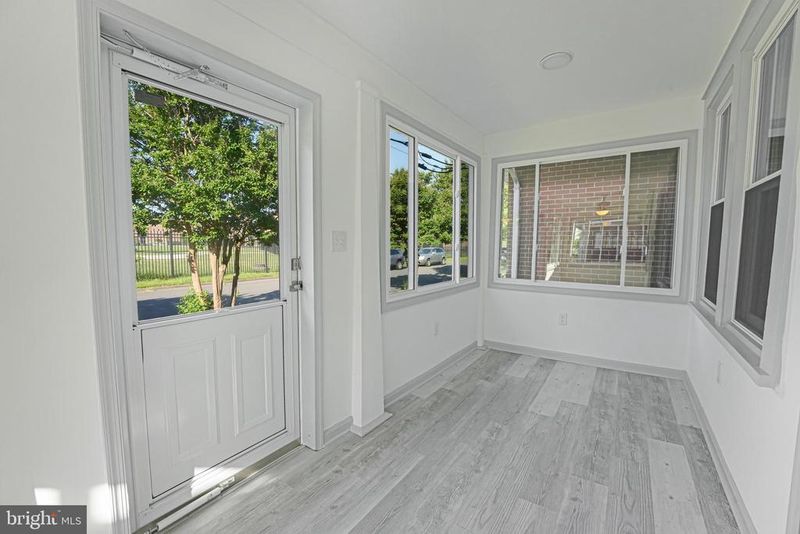 213 5th Ave, Quantico, VA 22134