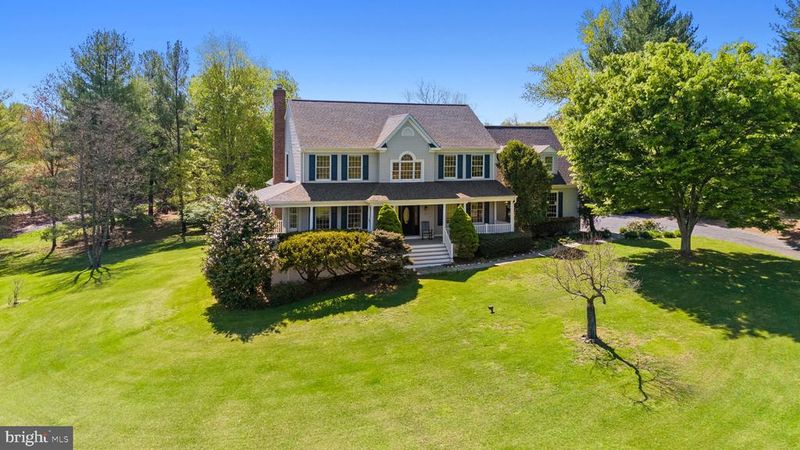 16698 Hamilton Station Rd, Hamilton, VA 20158
