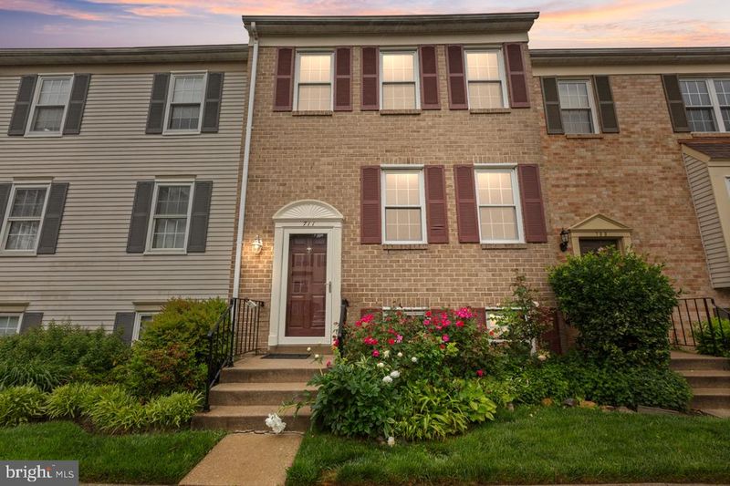 711 Ivy League Ln #22-130, Rockville, MD 20850