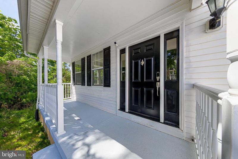 2032 S Langley St, Arlington, VA 22204