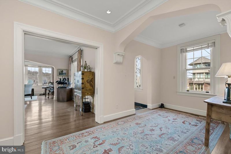 5545 Potomac Ave NW, Washington, DC 20016