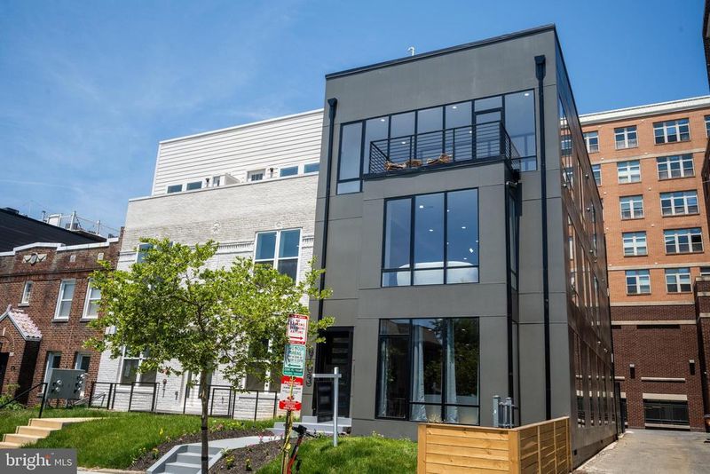 903 Quincy St NW #2, Washington, DC 20011