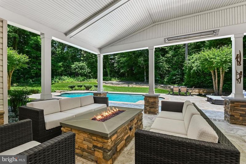 1516 Brewster Gate Rd, Crownsville, MD 21032