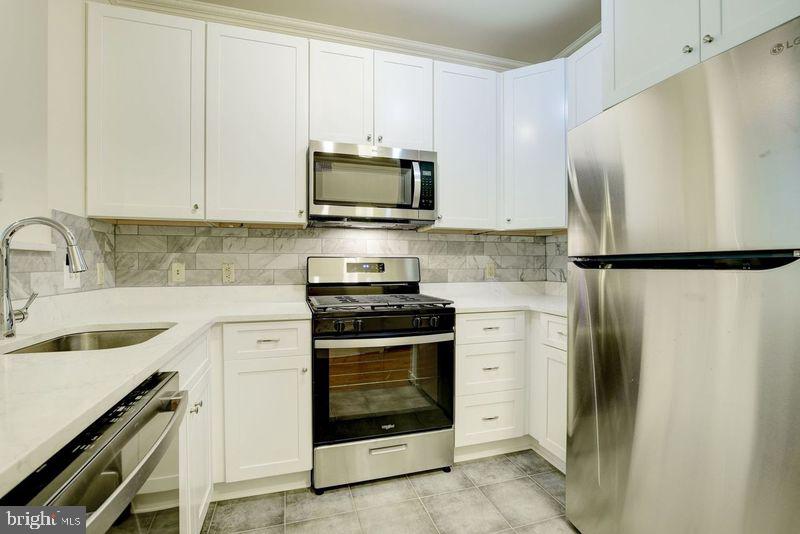 1645 International Dr #210, Mclean, VA 22102