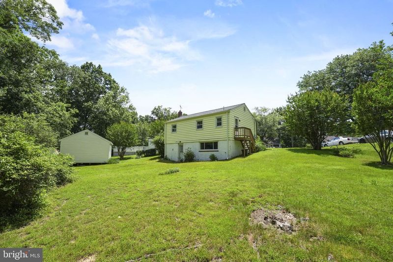 1302 Cobb Ct, Woodbridge, VA 22191