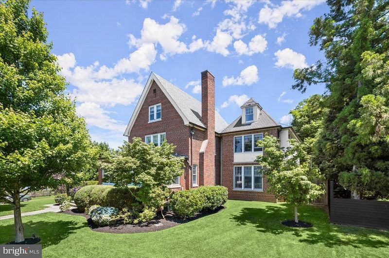 5545 Potomac Ave NW, Washington, DC 20016