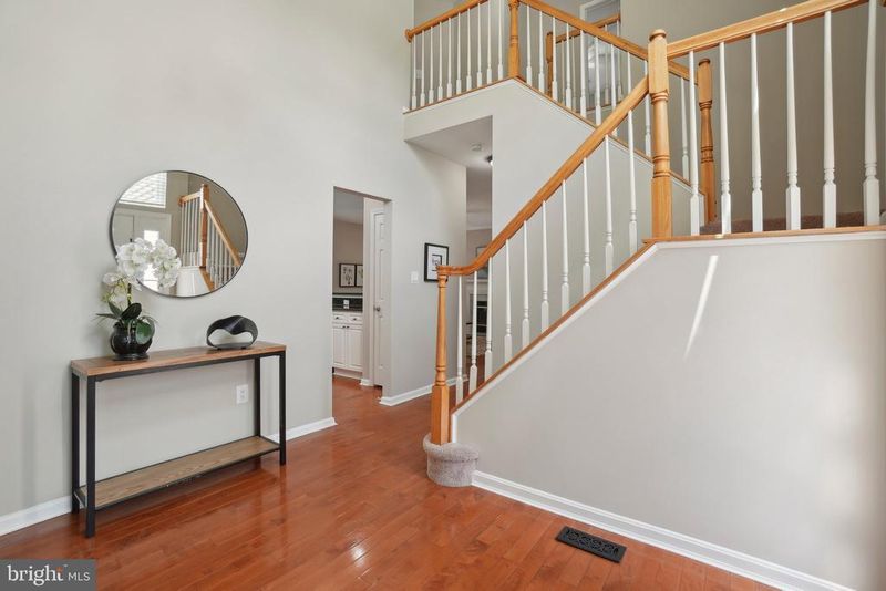 46786 Willowood Pl, Sterling, VA 20165