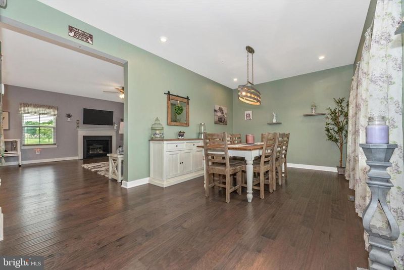 204 Bellgate Ct, Walkersville, MD 21793