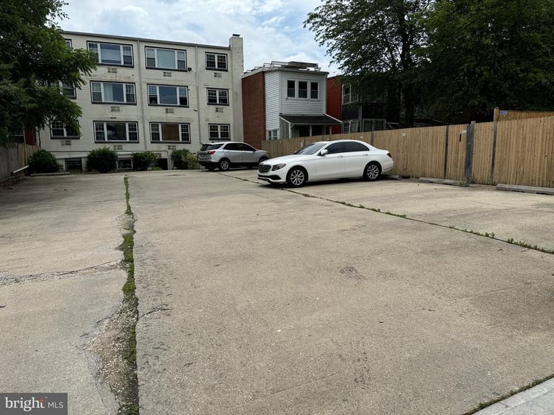 723 Longfellow St NW #P-3, Washington, DC 20011