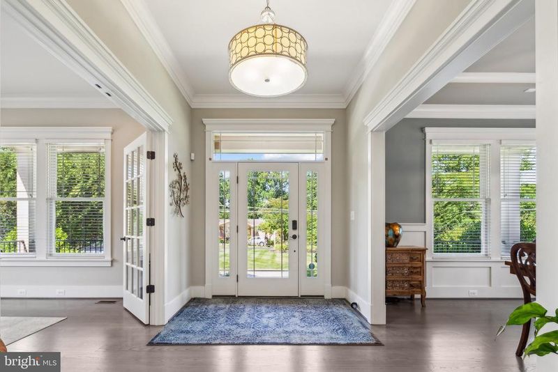 4629 Holly Ave, Fairfax, VA 22030