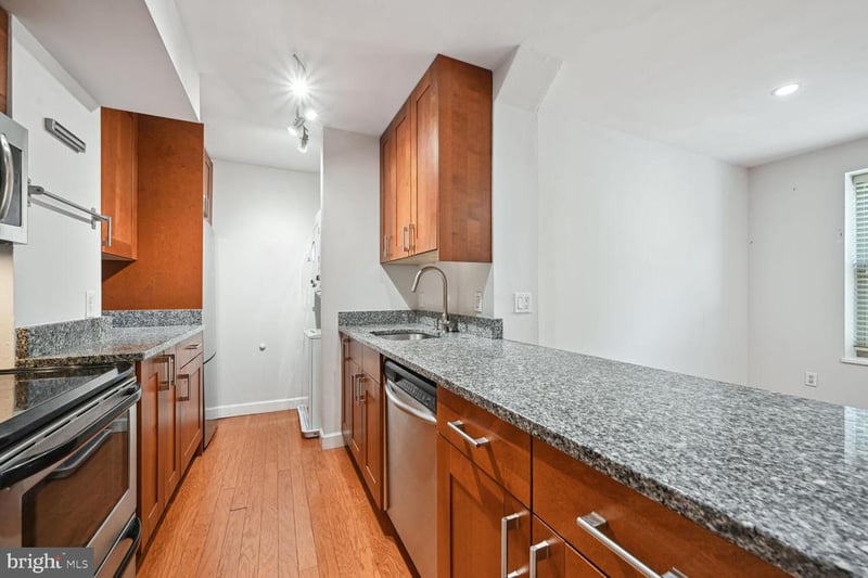 2440 16th St NW #309, Washington, DC 20009