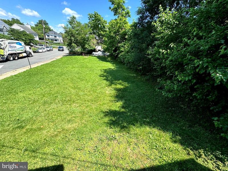 919 S Monroe St, Arlington, VA 22204