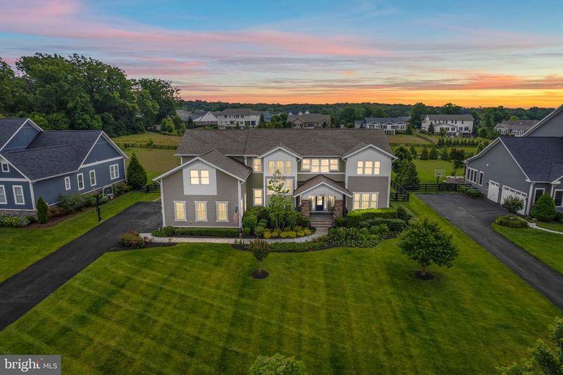 22990 Homestead Landing Ct, Ashburn, VA 20148