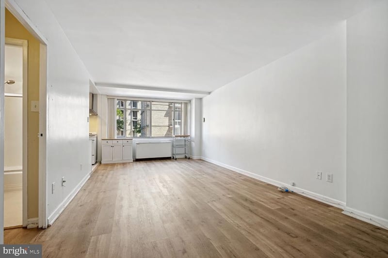 940 25th St NW #107-S, Washington, DC 20037