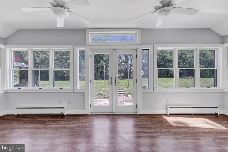 5052 Doubs Rd, Adamstown, MD 21710
