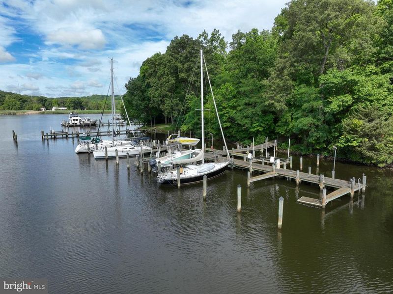 557 Osprey Point Rd, Crownsville, MD 21032